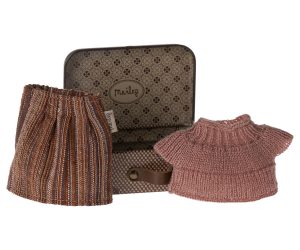 Knitted blouse and skirt in suitcase, Grandma mouse