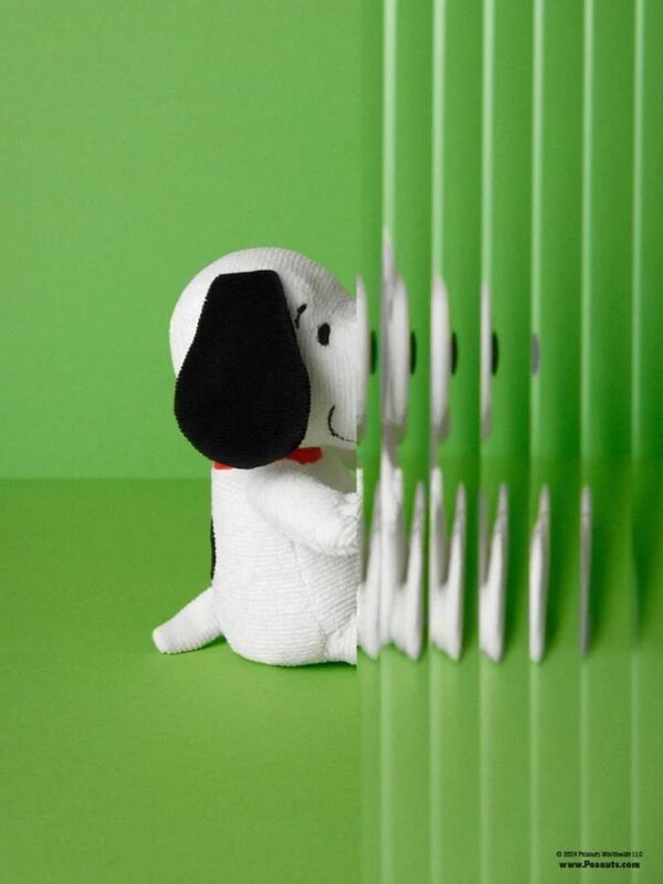 Snoopy Mini Corduroy Cream in giftbox - 17 cm