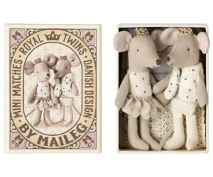 Royal twin mice, Little sister and brother in matchbox