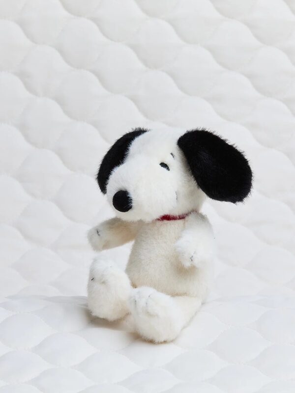 Snoopy ECO Fuzzy Cream - 17 cm