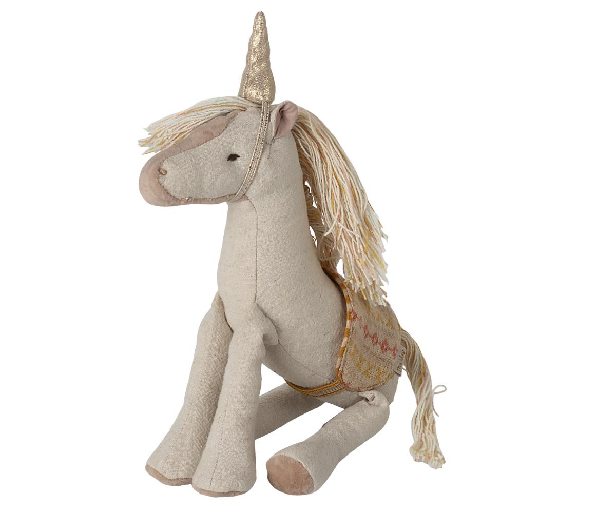 Pony, Medium