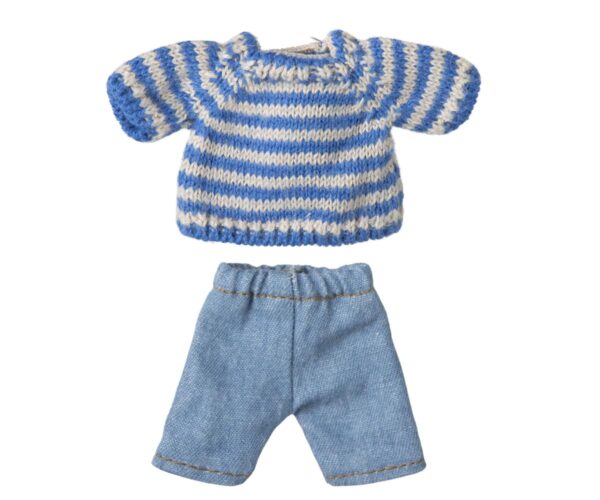 Knitted sweater and pants, Big brother mouse
