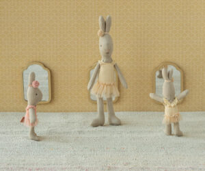 Rabbit, Size 1 - Classic - Ballet suit and skirtcream