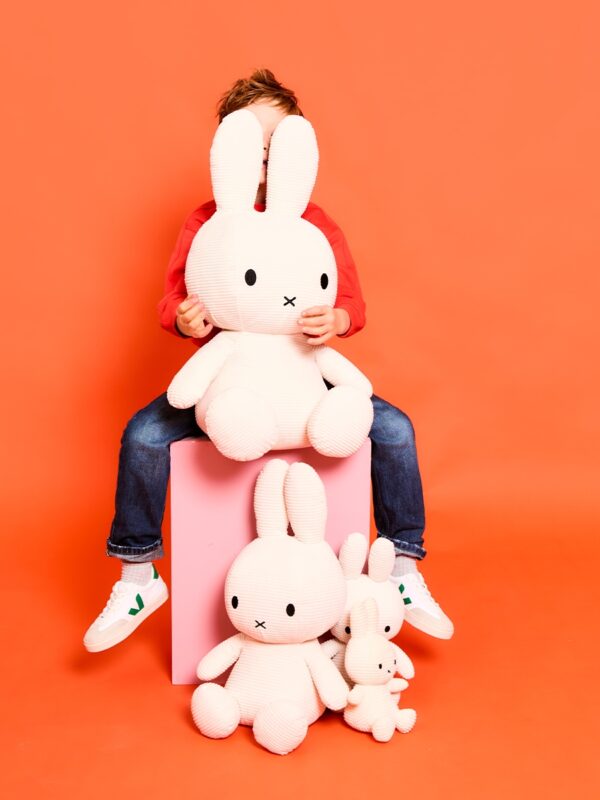 Miﬀy Corduroy 33cm, Oﬀwhite