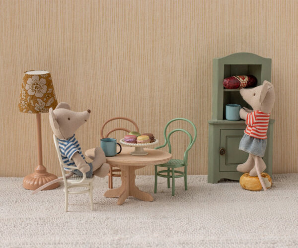 Oval dining table, Mouse - Nature