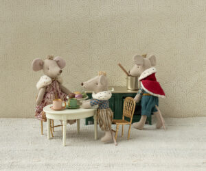 Vintage dining table, Mouse - Off white