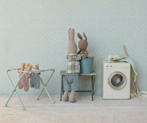 Rabbit, Micro - Brown - Blue knitted suit
