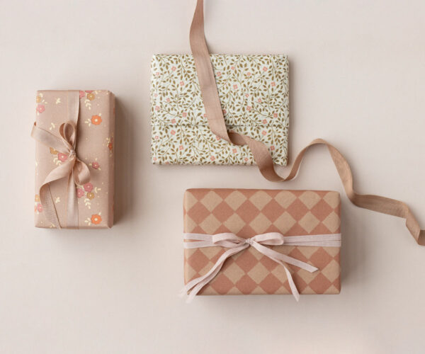 Gift wrap, 10 m - Checker - Powder/Vintage rose
