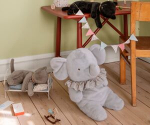Sleeping kitten plush, Medium - Black