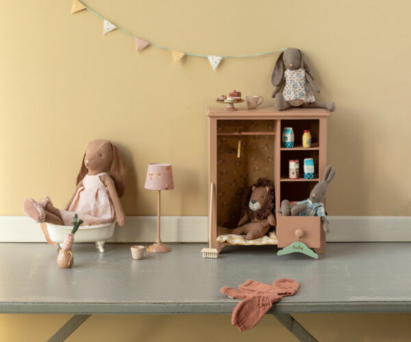 Bunny, Size 3 - Chocolate brown - Dress and shoes Bunny, Size 3 - Chocolate brown - Dress and shoes