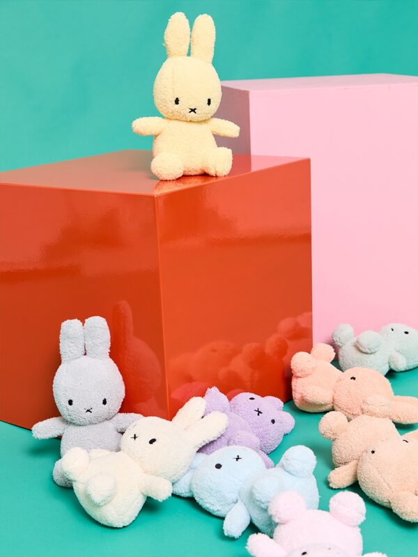 Miffy Terry Peach 23cm